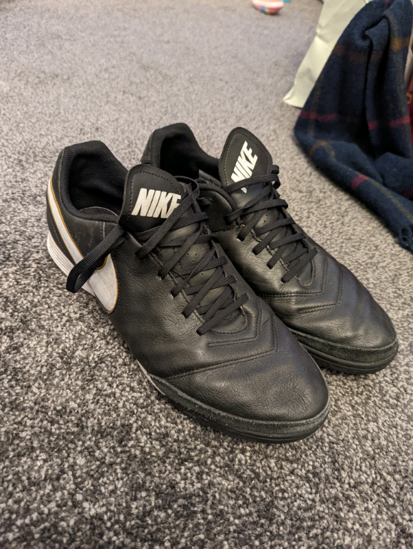 tiempo astro turf boots